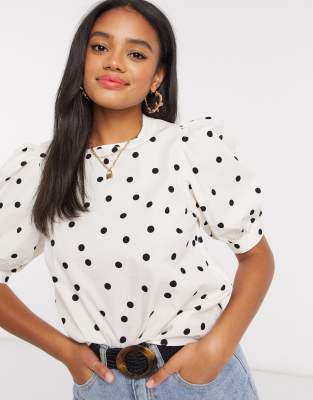 white polka dot puff sleeve top