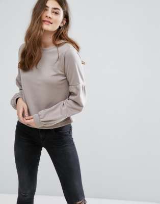 puff sleeve sweatshirts