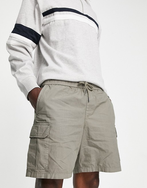 New Look pull on cargo shorts in grey
