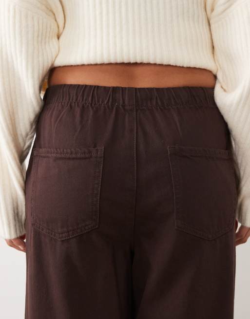 New Look pull on chambray wide leg jeans in dark brown, 4 of 5