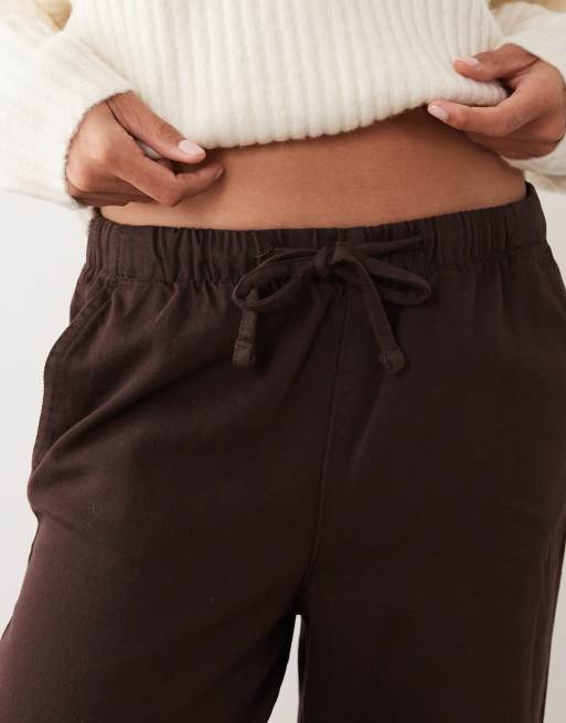 New Look pull on chambray wide leg jeans in dark brown, 5 of 5