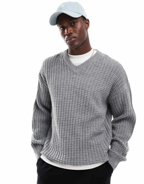 New Look – Pullover in Dunkelgrau mit V-Ausschnitt - view 1