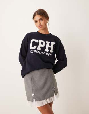 New Look - Pullover in Marineblau mit „Copenhagen"-Schriftzug