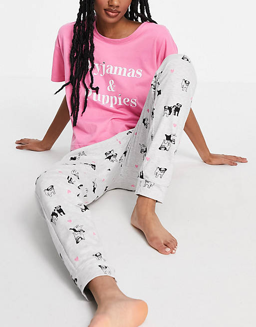 New Look pyjamas & puppies slogan pyjama set in pink