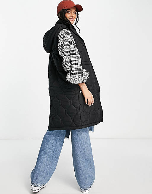 Coats & Jackets New Look quilted gilet in black 