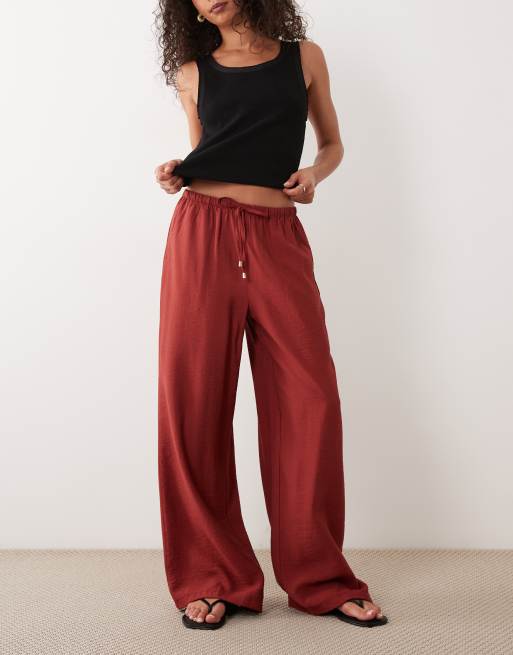 New Look – Rdzawe spodnie z szerokimi nogawkami z tkaniny, 2 z 5