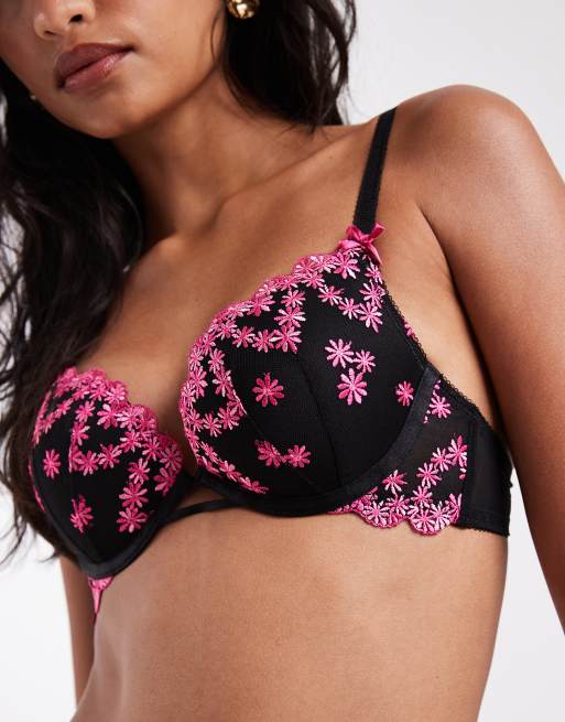 New Look - Reggiseno push up nero con ricamo a fiori, 3 di 4
