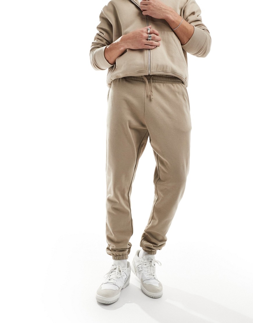 New Look regular fit jogger in stone-Neutral