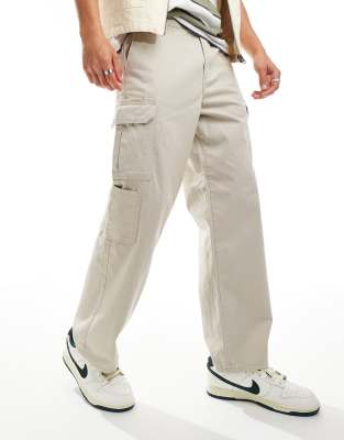 New Look New Look relaxed cargo trouser in stone-Neutral
