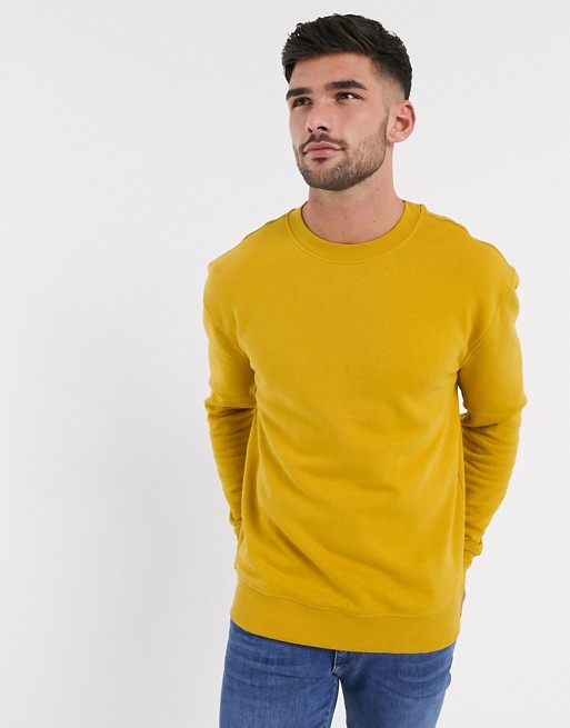 New Look relaxed crew neck sweat in yellow