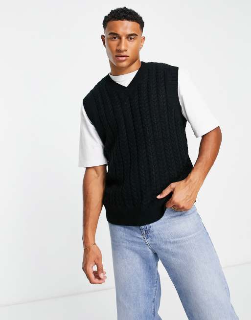 New Look relaxed fit cable knit vest in black