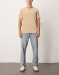 [New Look] New Look relaxed fit jeans in lightwash blue W28 L30 45-light blue