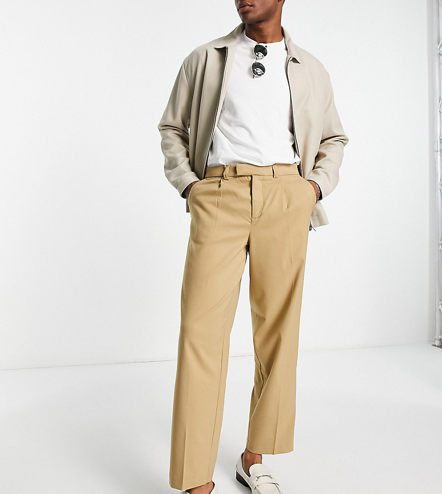 New Look relaxed fit smart pants in camel-Neutral