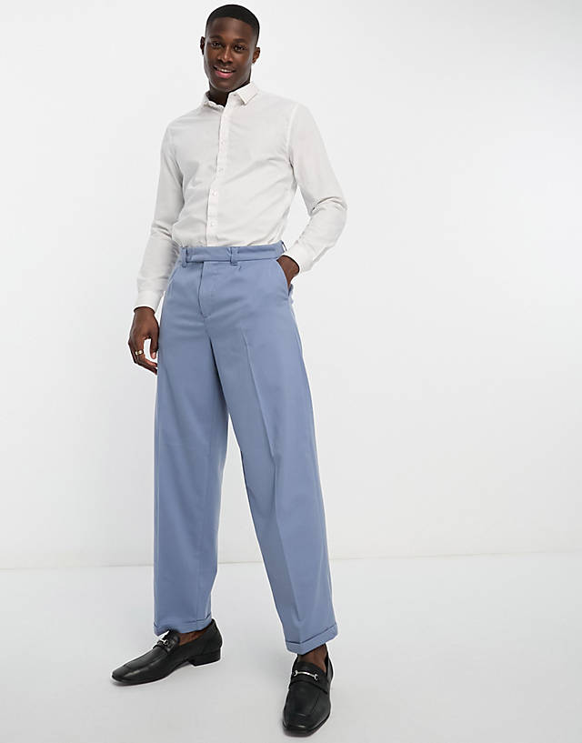 New Look - relaxed pleat front trousers in blue