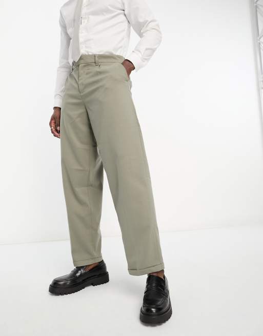 New Look relaxed pleat front trousers in khaki ASOS