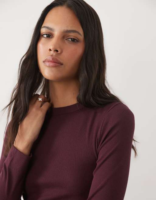 New Look ribbed crew neck long sleeved top in burgundy, 3 of 4