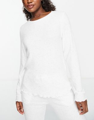 New Look ribbed crew neck lounge top in oatmeal