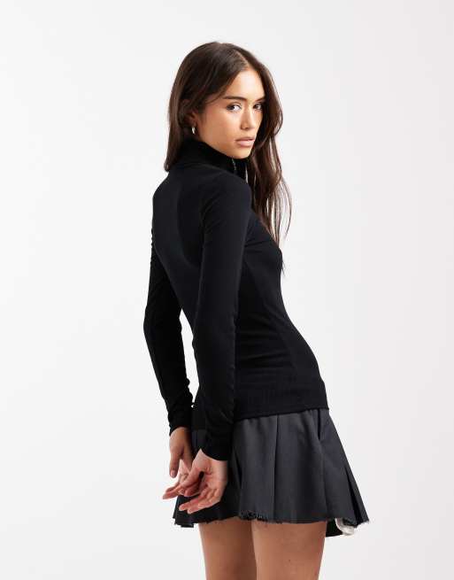 New Look ribbed roll neck long sleeve top in black