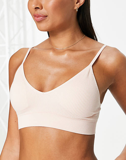 New Look ribbed seamless v neck bra in light pink