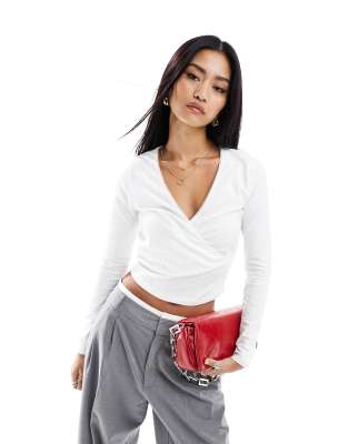 New Look ribbed wrap crop with lace trim in cream - view 1