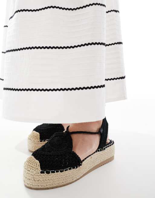 New Look ric rac tiered midi skirt in white, 3 of 5