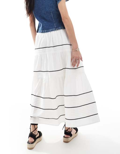 New Look ric rac tiered midi skirt in white, 4 of 5