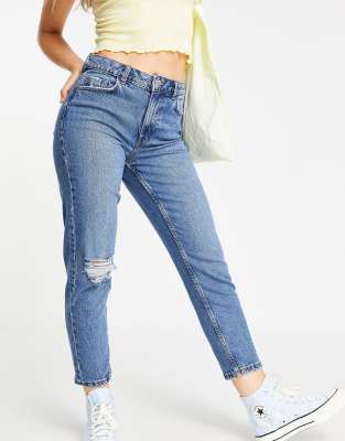 newlook ripped mom jeans