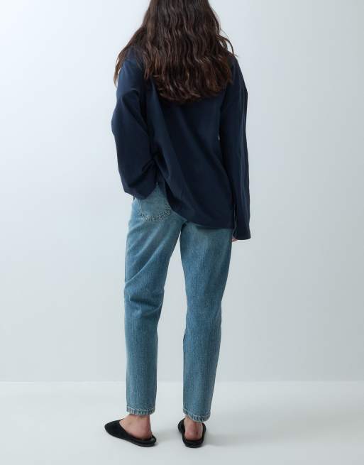 New Look ripped mom jean in tinted blue wash, 3 of 5