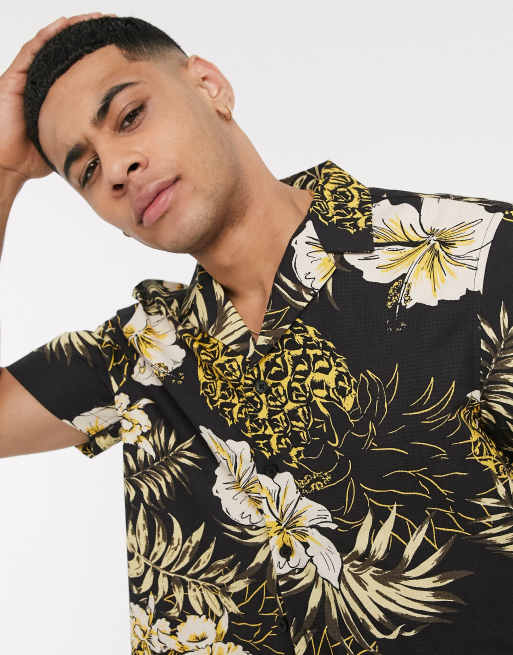 Pineapple short sleeve clearance shirt