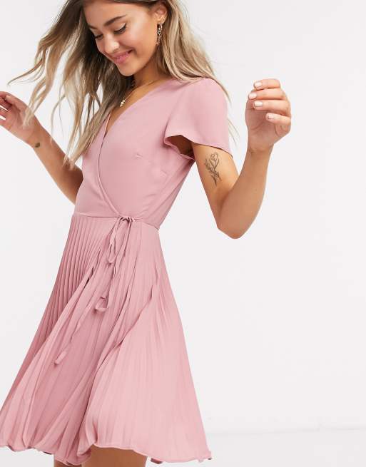 Robe cache coeur online rose