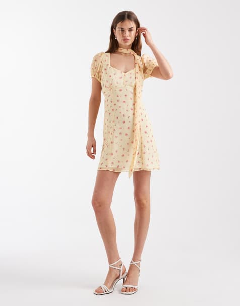 New Look - Robe courte style foulard en mousseline à petites fleurs - Jaune - view 1