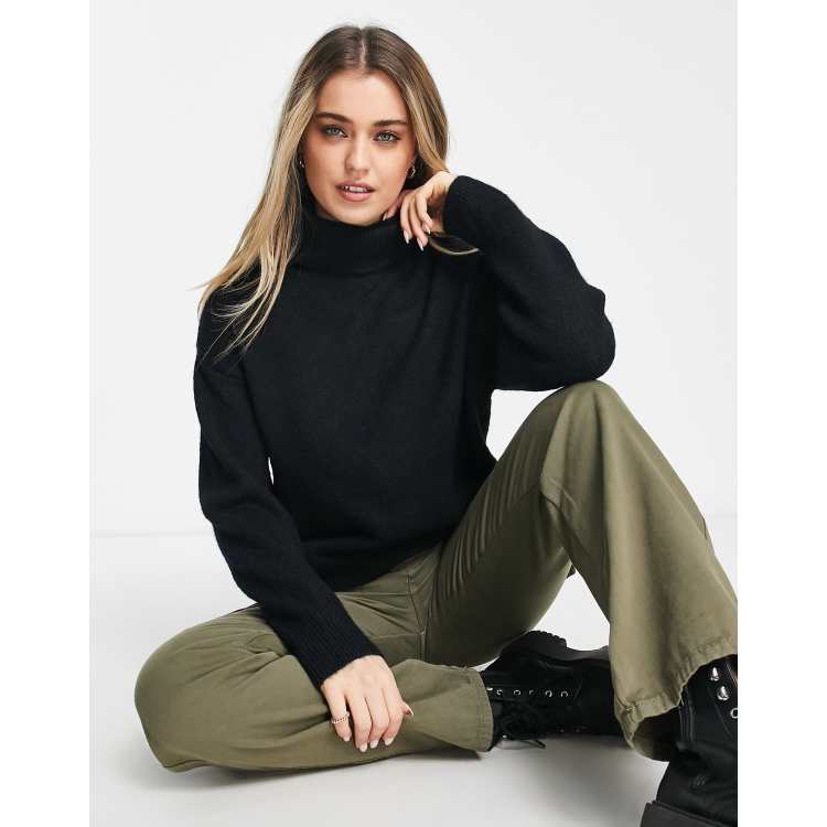 New Look roll neck knitted jumper in black