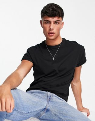 New Look roll sleeve t-shirt in black