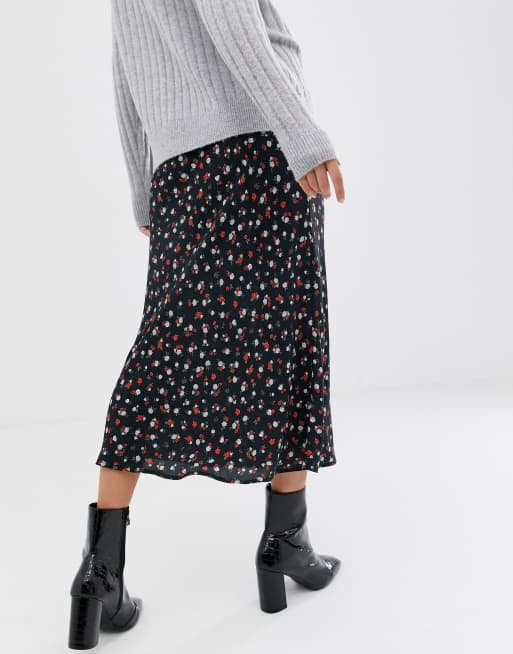 New look rose floral shop midi skirt in black