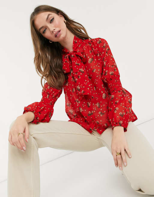 New Look Rote Schluppenbluse Mit Blumchenmuster Asos