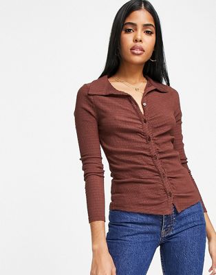 New Look ruched front button through top in brown