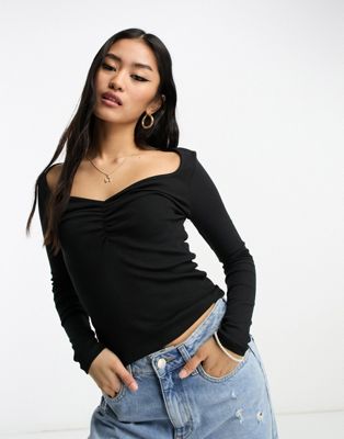 New Look ruched sweetheart neck long sleeve top in black - ASOS Price Checker