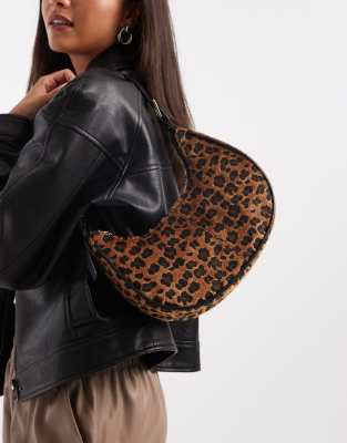 New Look - Rund ausgeschnittene Schultertasche in Braun mit Leopardenmuster-Brown