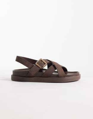 New Look - Sandalen in Braun mit Fersenriemen-Brown