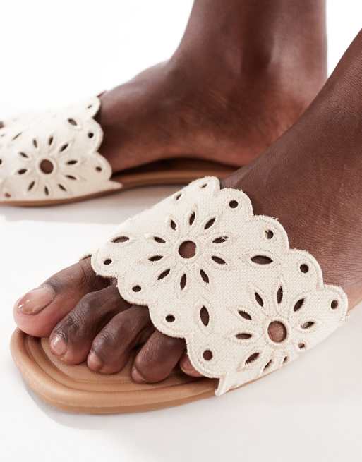New Look - Sandalen met uitsnijdingen en linnenlook in crème, 2 van 4