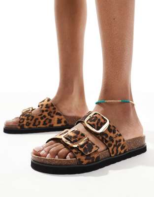 New Look - Sandalen mit Leopardenmuster, zwei Riemen und Schnallen-Neutral