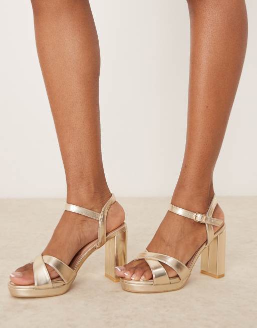 New Look - Sandali con tacco e fascette incrociate oro