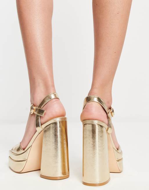 Tacchi oro con plateau new arrivals