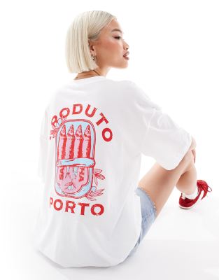 New Look - Sardine - Oversize-T-Shirt in Weiß mit Logo