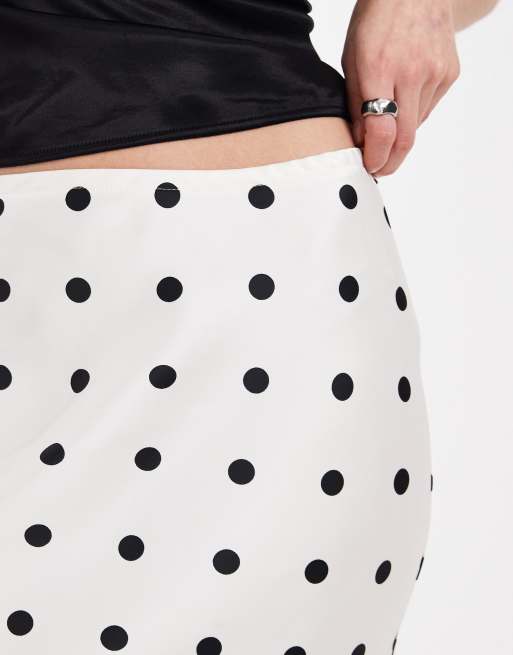 New Look - Satijnen midi rok met stippen en kanten rand in crème, 5 van 5