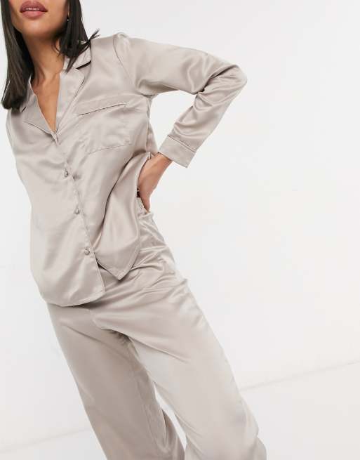New Look - Satijnen pyjamaset in mink