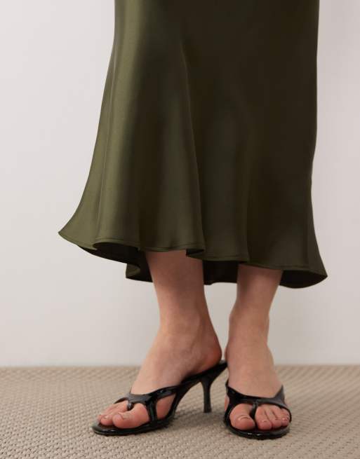 New Look satin bias midi skirt in khaki, 5 of 5