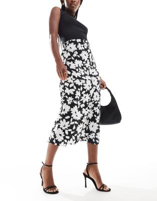 New Look New Look satin midi skirt in black floral