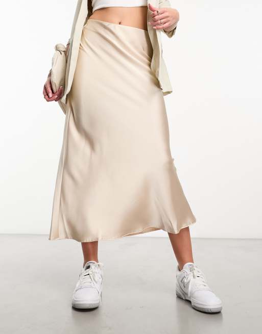 New Look satin midi skirt in gold ASOS