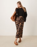 [New Look] New Look satin midi skirt in leopard print-Brown 8 29-Brown Pattern